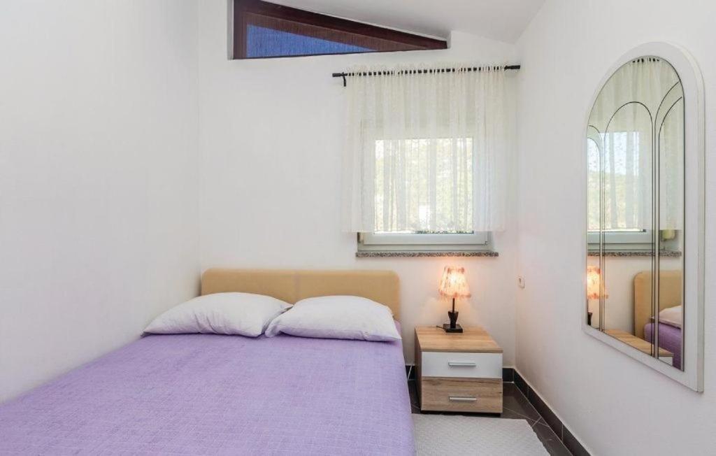 Apartmani Ivankovic Karlobag Luaran gambar