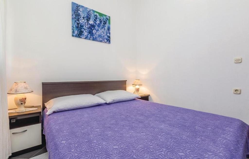 Apartmani Ivankovic Karlobag Luaran gambar