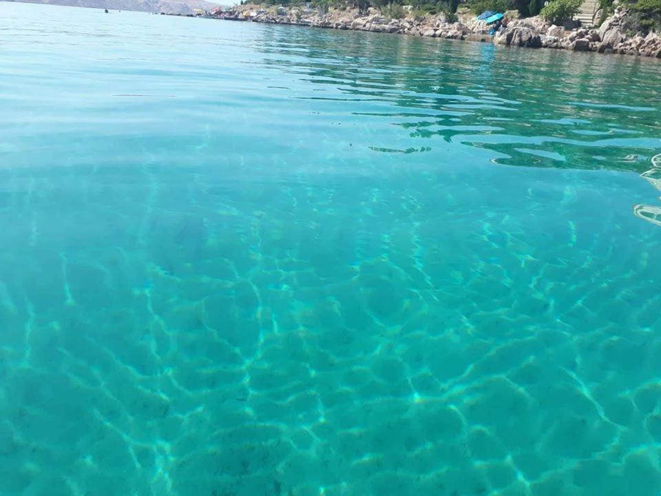 Apartmani Ivankovic Karlobag Luaran gambar