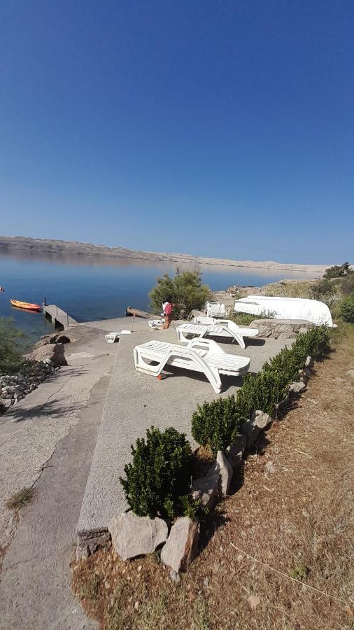 Apartmani Ivankovic Karlobag Luaran gambar